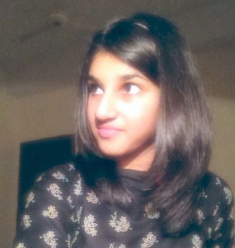 fatimanoor10's profile picture. 