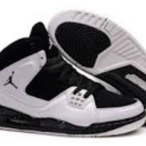 I'll be posting diffrent kinds of Jordan and Nike Shoes.