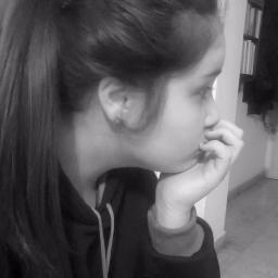 Cuando fuiste agua Yo crecía en llamas y cuando fuiste fuego me cayeron lagrimas ♥ ♥ ♥