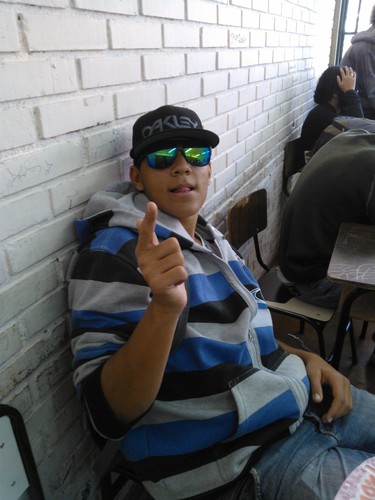 Que conhece os menino mais já te passo um resuma agente não é perfeito mais ta pronto pro consumo!!