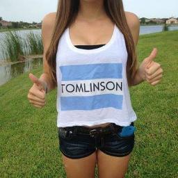 FOLLOWME IN @nubiatomlinson TE REGRESARE EL FOLLOW SIN QUE ME LO PIDAS LO PROMETO