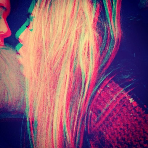 jess_verwey's profile picture. LEO '95.
SOUTH AFRICAN.
 just another paper cut survivor.