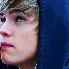 @jessemccartney, @valerio_scanu, @guglielmoscilla,@bradleyjames.♡