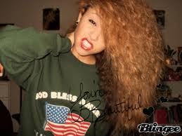 Adore la chicha , mes cheveux et Moi 3
follow moi je follow back Unfollow et je rend 3