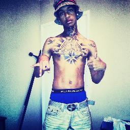 SB-HASAN Grindin  #CMO✈
 #ANG MUSIC 2013 is ours