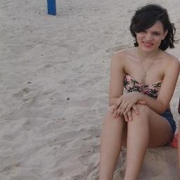 → Euu queroo.
Euu PossO.
Euu coonsiigO ←
●๋• Siimplees αssiim ~
Twittando até o fim! ;P