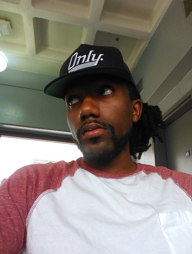 big poppa status.....23; avid sneakerhead and proud daddy...