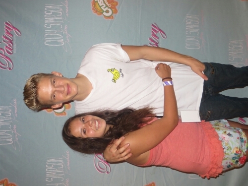 Cody followed my personal 7/20/12 @5:20pm |Tweeted my personal 4/29/13 @8:12pm| met him 7/20/13 our one year anniversary(: personal:karina_Simpson_