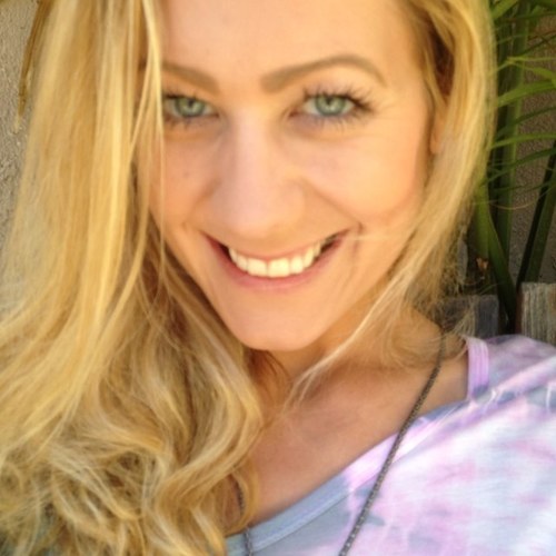 Actress & Artist - loving life