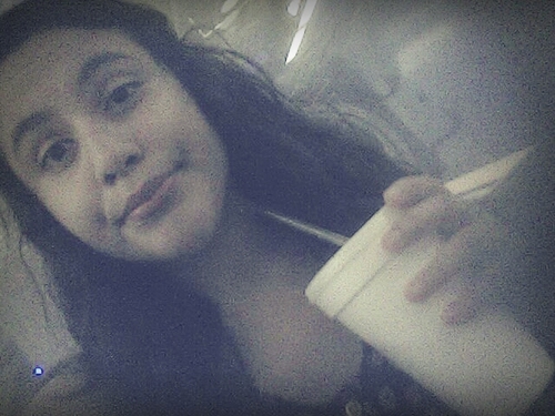 follow mee ? c: ill follow you bac x)) ×dont follow to unfollow× '  byee  ' ^ ~ ^
