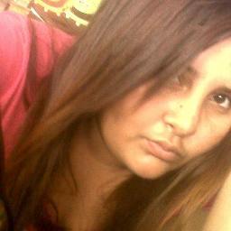 soy fans de @oficialyuri y  @jennirivera