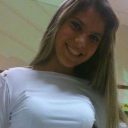 Aquela menina humilde e inoscente haaha .