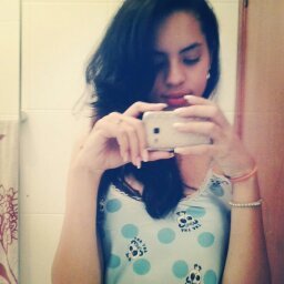 Miley, Demi, Selena, Jonas Brothers, Justin Bieber, Julia Alvares e Natália Martiins are my prouds ;) -- Sigam meu fc @MyLifeWithProud ;)