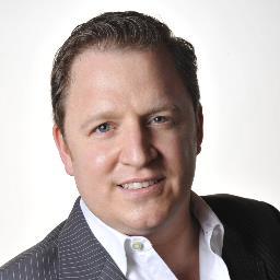 I transform the lives & propel growth of B2B business owners/consultants/coaches by turning their LinkedIn into a non-stop lead/client acquisition funnel