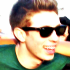 ´´tinha q ser fã dos minos ozados´´