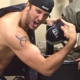 I'm that guy all the women love. I'm Luke Bryan. It goes like this: You can crash my party anytime. Owner of #CrashMyPartyFamily. Come join! (RP account)