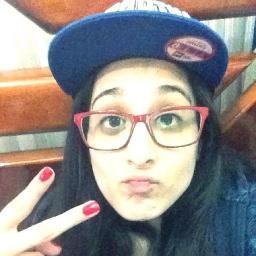 Ihhh olha o look da paula