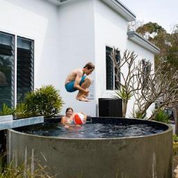 The ultimate luxury plunge pool and hot tub all in one http://t.co/NrpfFItxd7 .