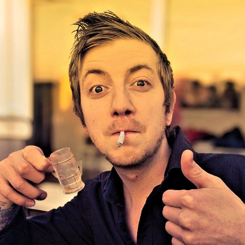 SugarGlidezz's profile picture. Dinnae kick the hornets nest.