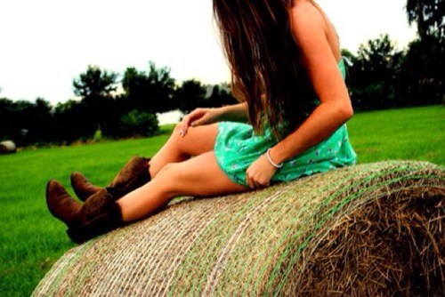Single follow me living that there country life!!:)