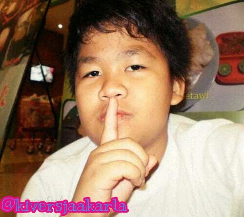 fanbase @teukuryzki99 from jakarta.sekali kivers tetap kivers!!resmi by:ka novi #salamkivers