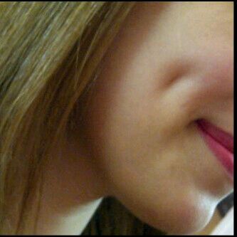 jjenan6111's profile picture. ‏ ‏ لِيت  لشَشَتـآءَ يلبَس تَفآصِيلّ قُربِگ مَحتآج أدفَى بأي شَشَگل وَطَرِيقَـ  بَرد ن شِّف رجَفـ  يَديّ خَـآف ربـگ مَحتآج أضمّمّگ لوَ أضمّمّگ دَقِيقَـ