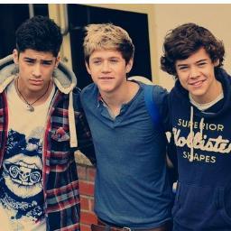 yeahh....love zayn niall & harrY!! :* :* love being A directioner & oSo a viratian....!!!!! :) :) :)