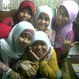 We just a little group that want to be famous! Our manager @mentari_indrian, @Nurika_andana and our personil @Avindadu @YussyBhaya @izaayn1D , follow them ya!