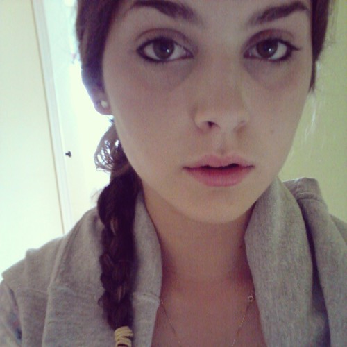 uni_cornzs's profile picture. Be yourself, don't care about others, God's opinion is the only one that counts