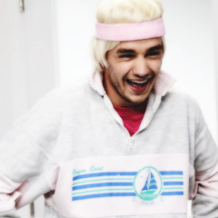 Hi, haha Leeroy you're the cutest person ever!! and i'm not cuter! Haha I love you , you're the best best friend ever! ♡ -Niall
All of you are per-fect.