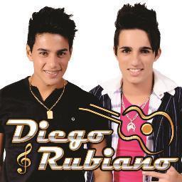 Diego nasceu no distrito de Posto da Mata de Nova Viçosa/BA no ano de 1992 e Rubiano nasceu na capital Vitória/ES no ano de 1991, em 2010 e formada a dupla.