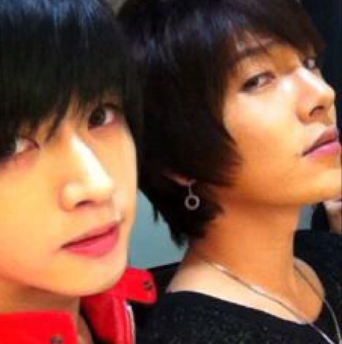 99line.k-pop大好きですとくに超新星!!2NE1 !!MBLAQ!!B1A4などなど。。k-pop好きな方々仲良くしてくださいﾖﾛｼｸ!!Σ(●д●)ゞ