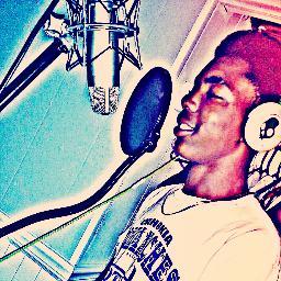 Rapper - Young dude widd big dreams out da Mid, tryna take ova da world with a plan ..  str8 up.*