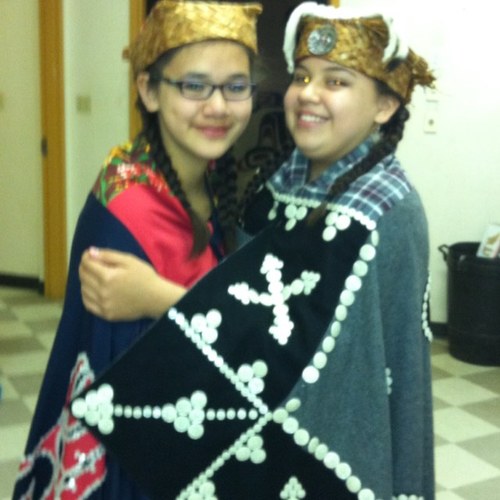 LauraHoranMixer's profile picture. My name is Laura, I am a proud Kwa'kwa'ki'wakw girl, I am a proud Directioner and Mixer 4 life!! I follow back!! :)