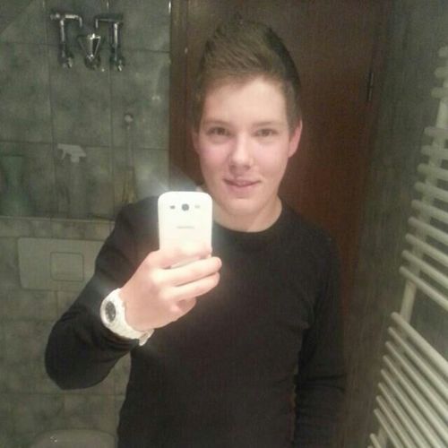 HennigRobin's profile picture. 