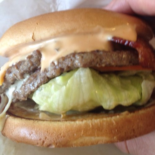 Foodie, burger blogger, carnivore.