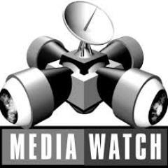 Media gemar menyuarakan sekaligus bermain-main dengan kebenaran. Ia ikut mencerdaskan sekaligus membodohi dan mengelabui publik.