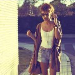 Twitter dedicado a la moda de chicas, todo lo que se lleva está aquí. Si te gusta ir la moda, síguenos. Si te gustan las fotos da RT