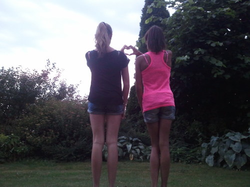 Heeey moppie xx ILoveyouSoooo!! T is echt super gezellig met jeee. Xoxo Rachel