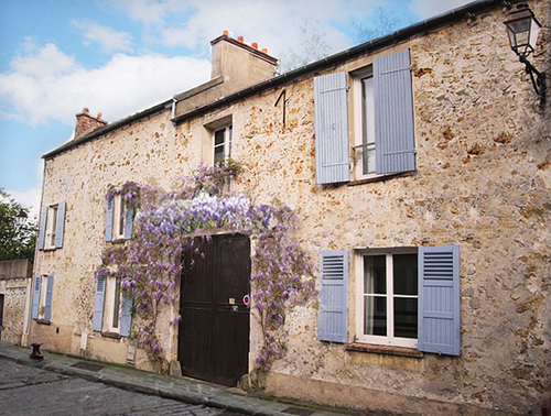 Bed&Beige vous propose des chambres d'hôtes haut de gamme dans une maison centenaire qui conjugue le charme de l'ancien et le confort du moderne.