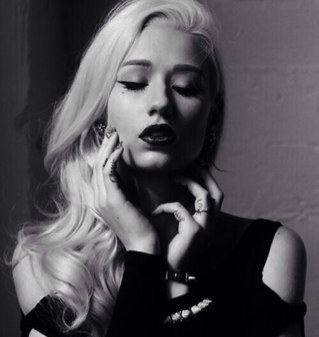 if u want this user hmu at @iggysuschrist