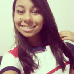 Quero te beijar, te abraçar, te morder, te apertar e te fazer muito feliz ;)