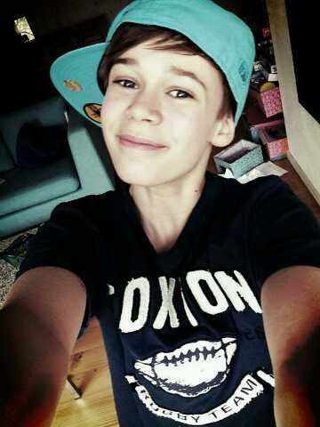 13 años.Directioner-Boy.