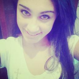 Deixa fluir, aproveita, dance, cante, fale, pense, grite, sem se importar com o que eles vão pensar de você.Me segue amor ? Te sigo de volta ;  *---*