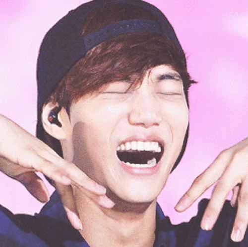 EXO kim jongin bot(봇) R18.BL対応(なむじゃONLY)よじゃはハグまで、これが分かる子だけ @k_jongin_b_e←追放