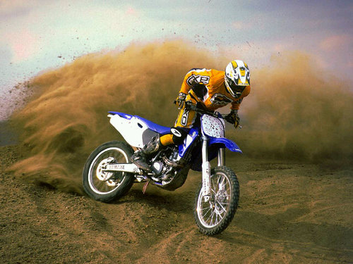 11 maret 2000