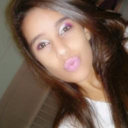 Deiixe que faleem .. Quando falar bem, é admiração ; Quando falar mal, é inveja !! :)) 

               Meeeu amoor :@Dandellas