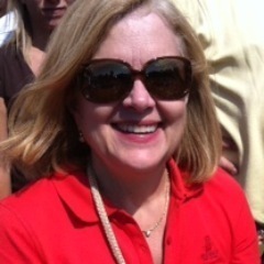 Senior level public affairs program consultant. Chair-OSU Alumni Advisory Council, golf lover, singer, proud Buckeye and AXO!