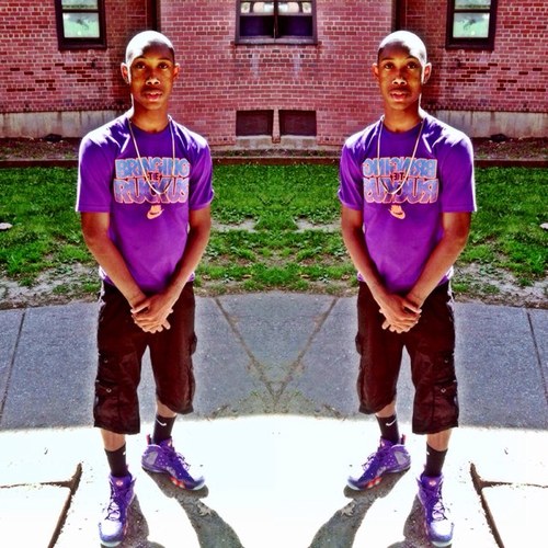 Just a youngin trying to turn his dreams into reality!!! #BallIsLife
