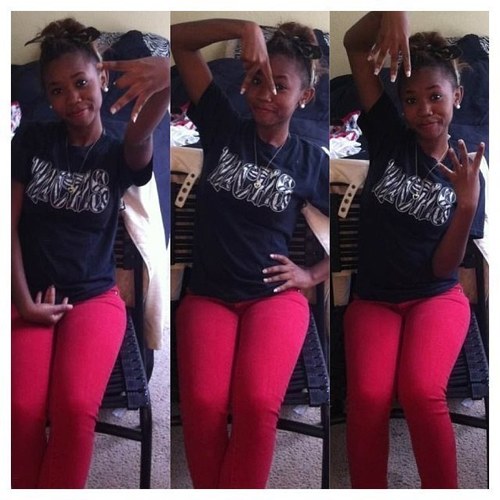 17. Smart ass mouth. Short af! Dope as hell. Funnier than a mf! Might as well follow! ❤